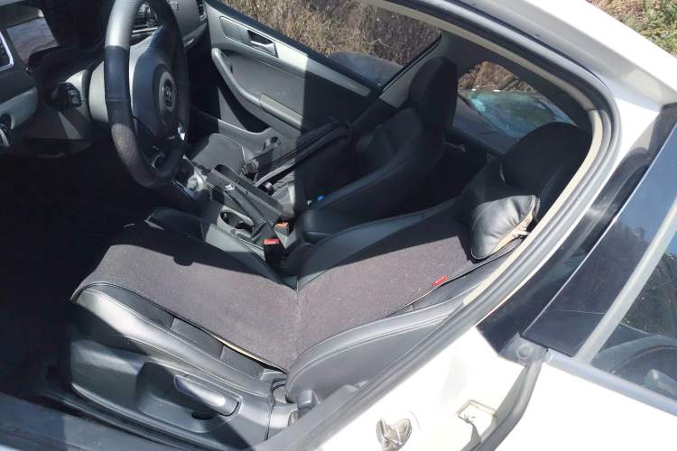 Used Volkswagen Sagitar 2014 Revised Version 1.6L Automatic Comfort Edition