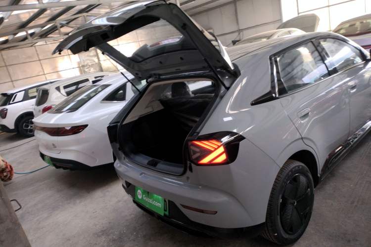 Used ARCFOX T1 2025 Model 320 PRO
