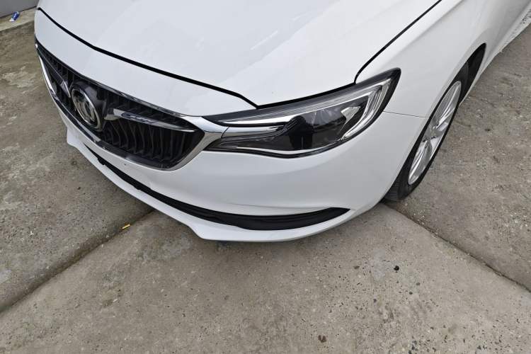 Used Buick GT 2021 Revised Version Flagship 1.5L Automatic Elite Edition Left Front Headlight