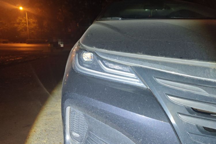 Used Toyota Allion 2021 2.0L Luxury Edition Right Front Headlight