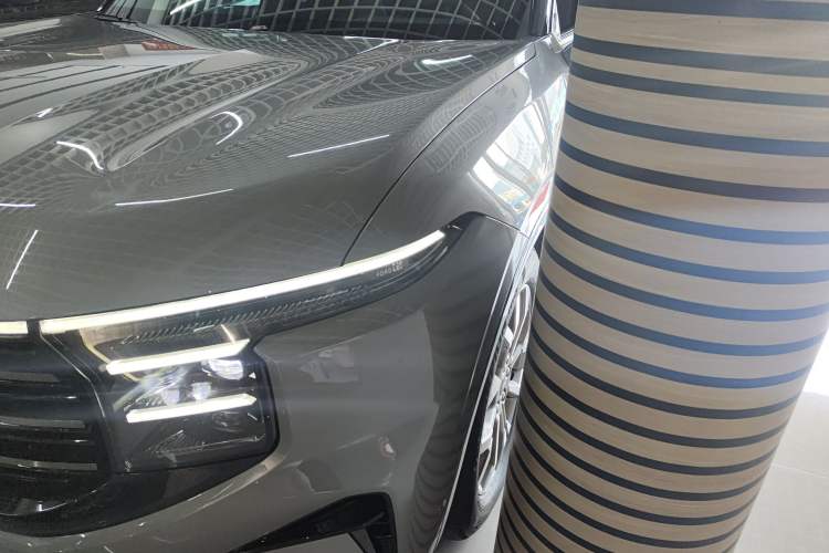 Used Ford Edge 2023 Ford Explorer L 2.0T EcoBoost Four-Wheel Drive 7-Seater Supreme Model