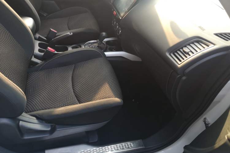 Used Mitsubishi ASX 2016 2.0L CVT Two-Wheel Drive Excellence Edition