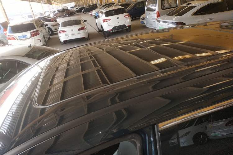 Used GAC Trumpchi M6 2019 270T DCT Prestige Edition (7-seater) China VI Roof