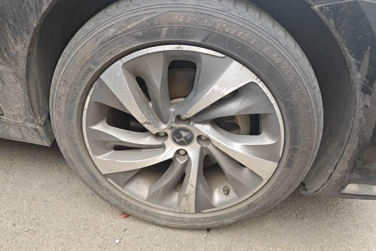 Used DS 5LS 2015 1.6T Elegant Edition THP160 Right Front Wheel Hub