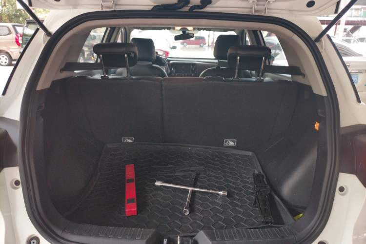 Used GAC Trumpchi GS3 2017 150N Automatic Elite Edition Trunk