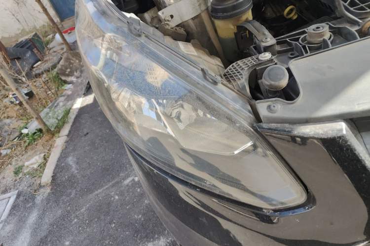 Used Ford Transit 2017 2.0T Gasoline Multi-Purpose Commercial Vehicle Mid-Drive Mid-Roof China V Standard
