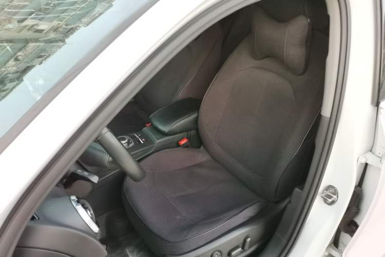 Used Audi A3 2019 Limousine 35 TFSI Fashion Edition China VI Emission Standard
