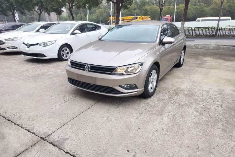 Used Volkswagen Lamando 2017 230TSI DSG Fashion Edition