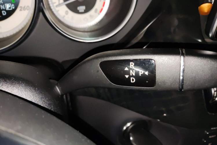 Used Mercedes-Benz CLS 2017 CLS 260 Elegant Edition Gear Lever