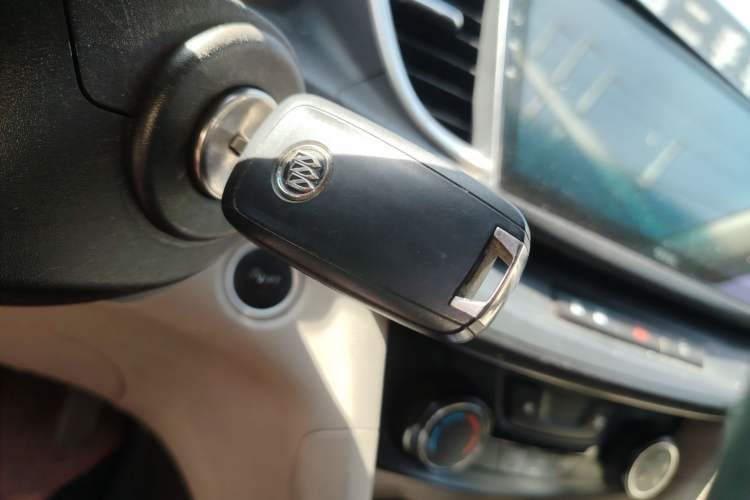 Used Buick GT 2018 15T Manual Elite Version China V Standard