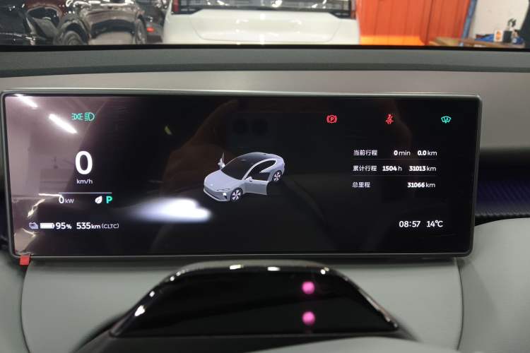 Used Nio ET5 2022 75 kWh