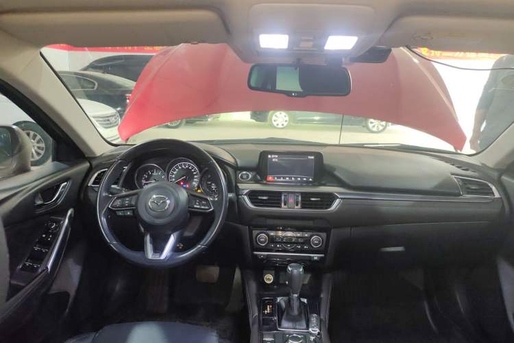 Used Mazda Atenza 2018 2.5L Skyactiv Sport Version China V Standard Center Console