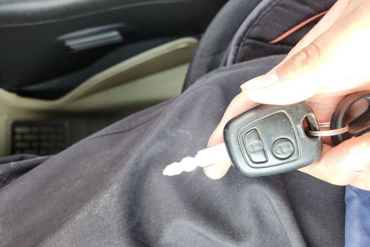 Used Peugeot 207 2011 Hatchback 1.4L Manual Yule Edition Vehicle Key