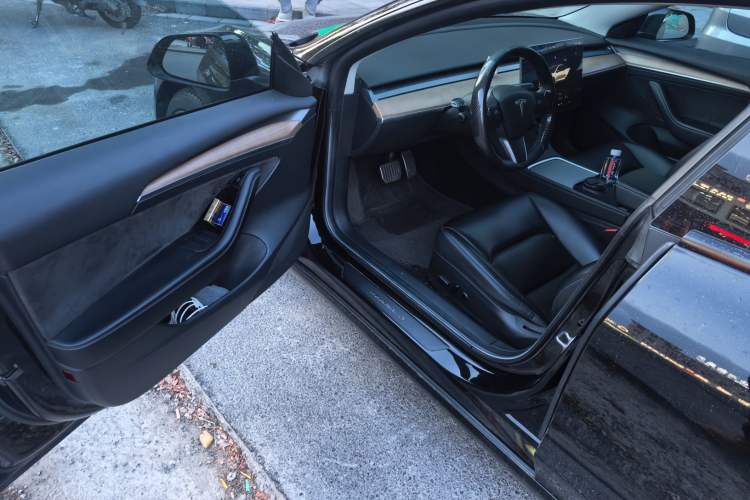 Used Tesla Model 3 2022 Rear-Wheel-Drive Version