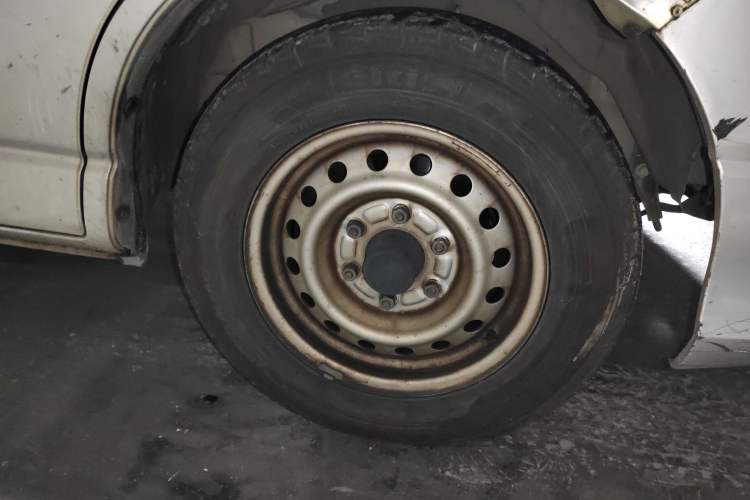 Used Jinbei Express 2018 2.0L Standard Version V19