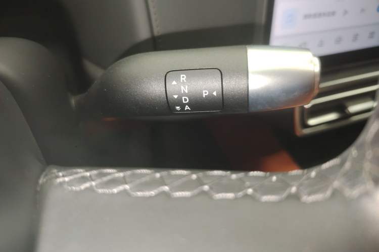 Used Li Auto L8 2023 Pro Model