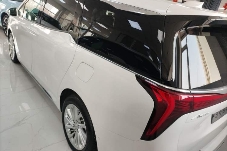 Used Buick Century 2025 2.0T Six-Seater YinShi Edition
