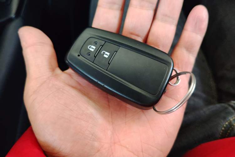 Used Toyota C-HR 2023 2.0L Comfort Edition Interior 1