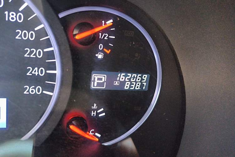 Used Nissan Quest 2015 3.5L SL