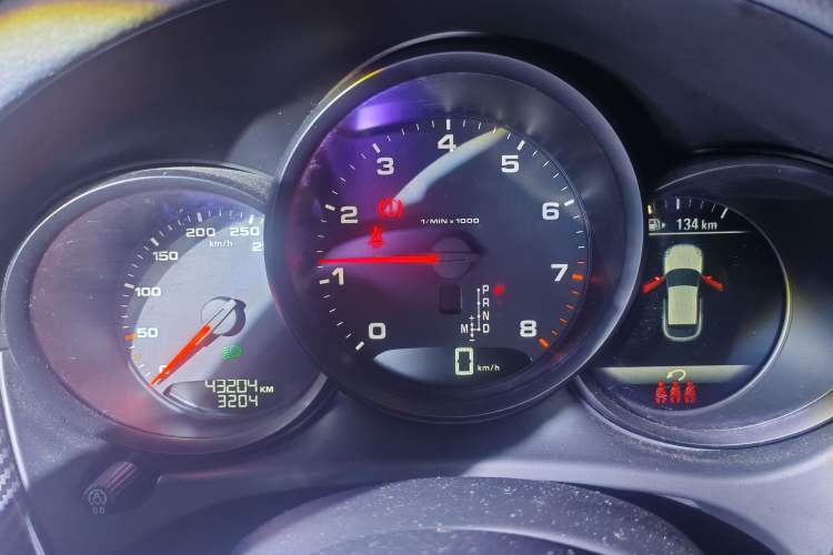 Used Porsche Macan 2021 Macan 2.0T