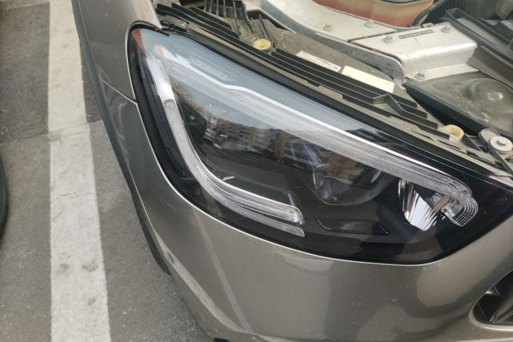 Used Mercedes-Benz GLC AMG 2022 Facelifted AMG GLC 63 4MATIC+ Right Front Headlight