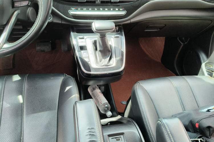 Used GAC Trumpchi M6 2021 270T DCT Luxury Edition (6-seater)
