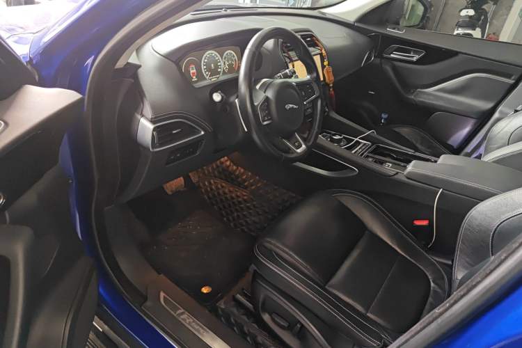 Used Jaguar F-PACE 2016 3.0 SC Four-Wheel Drive R-Sport Sport Edition
