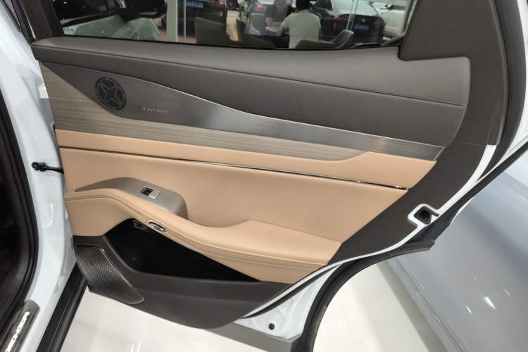 Used Denza N7 2023 Long-Range Performance Max Edition