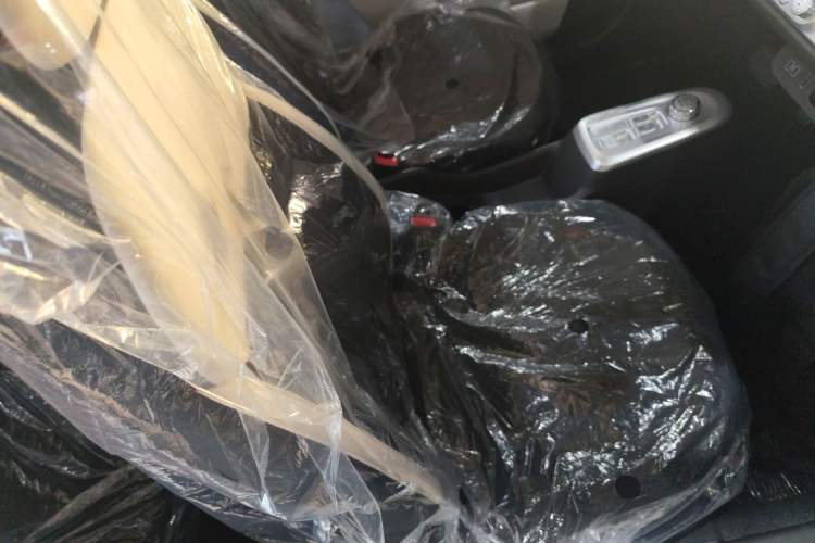 Used CHANGAN NEVO Lumin 2026 Model Treasure Edition 205km Passionate Beige Ningde Right Front Seat