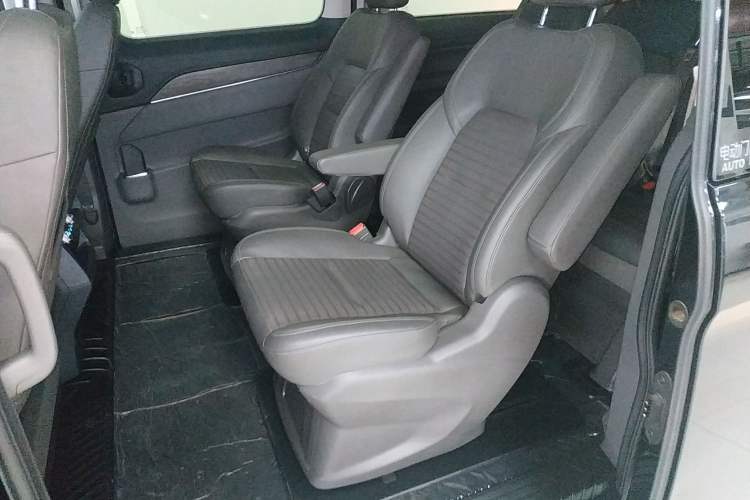 Used Ford Tourneo Custom 2023 2.0T Automatic Prestige Edition