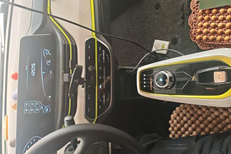 Used CHANGAN OSHAN Benni E-Star 2020 Heartbeat Edition NMC Lithium Audio And AC Panel