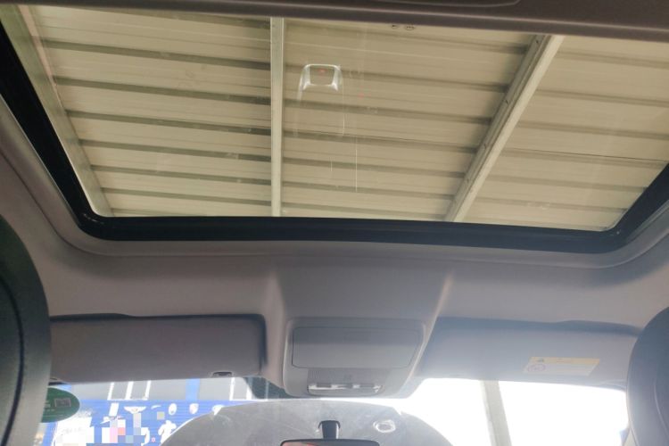 Used Peugeot 3008 2016 2.0L Automatic Classic Edition
