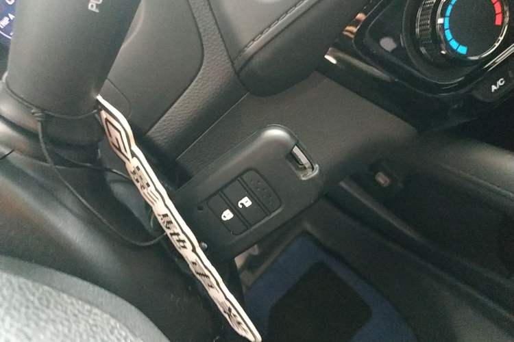 Used Honda Vezel 2020 1.5L CVT Pioneer Edition
