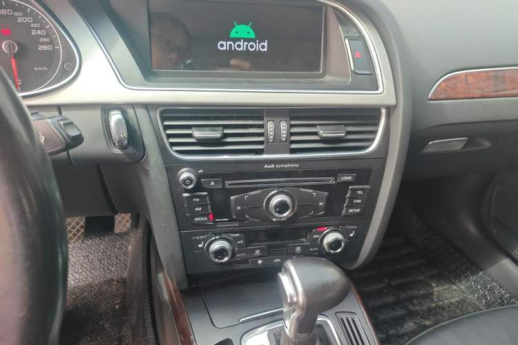 Used Audi A4L 2015 35 TFSI Automatic Comfort Model