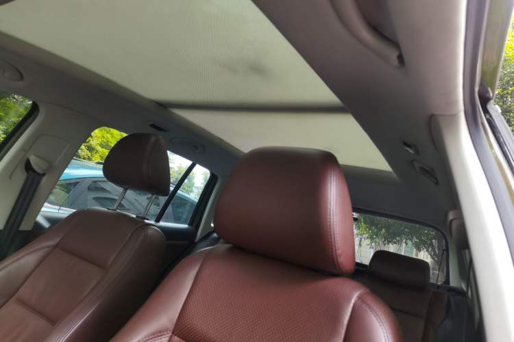 Used Volkswagen Tiguan 2015 1.8TSI Automatic Two-Wheel Drive Luxury Model