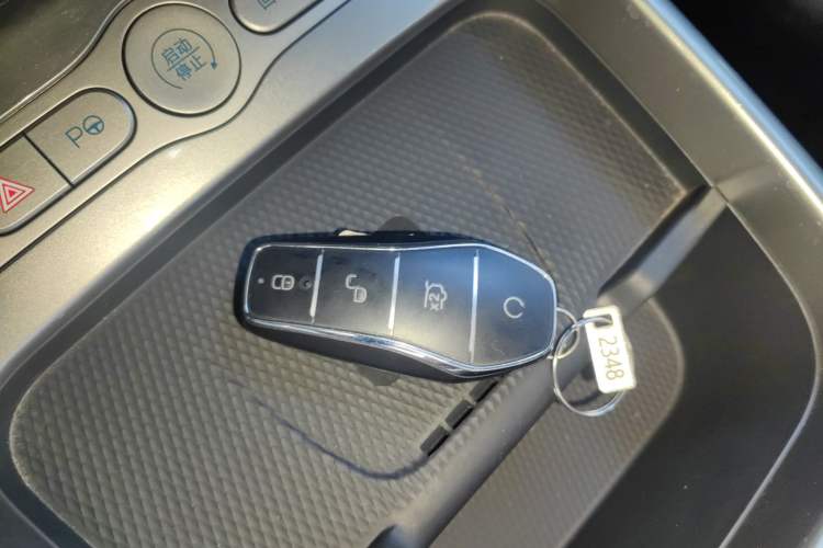 Used BYD Dolphin 2025 Intelligent Driving Version 410 km Fashion Edition