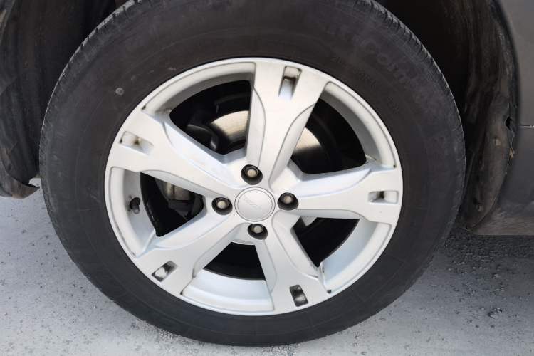 Used Haval H1 2017 Red-Label 1.5L AMT Luxury Model Left Front Wheel Hub