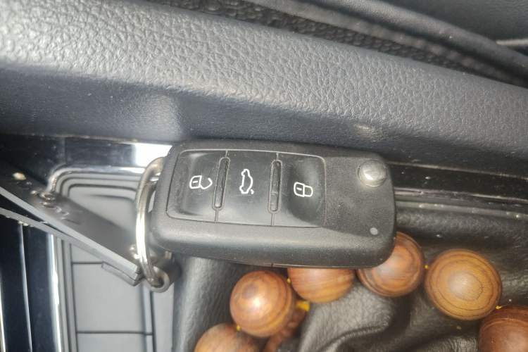 Used Volkswagen Sagitar 2018 1.6L Automatic Comfort Model Vehicle Key