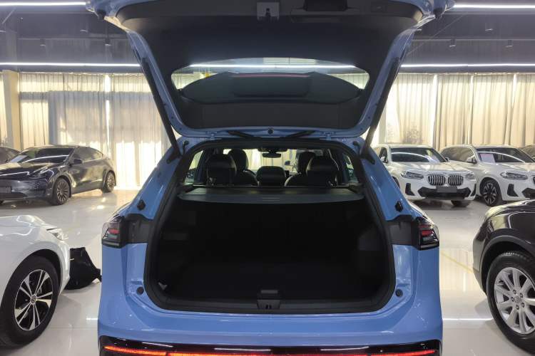 Used Volkswagen Tiguan L 2024 PRO 380TSI Four-Wheel Drive R-Line Prestige Edition
