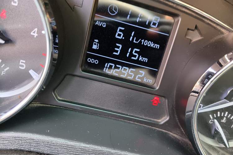 Used JAC Group T6 2015 2.8T Diesel New-Edge HFC4DA1-2C