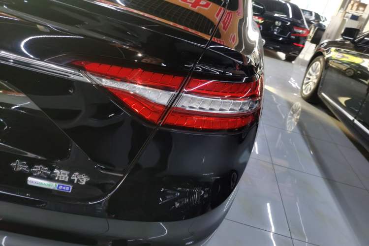 Used Ford Taurus 2019 EcoBoost 245 Comfort Edition