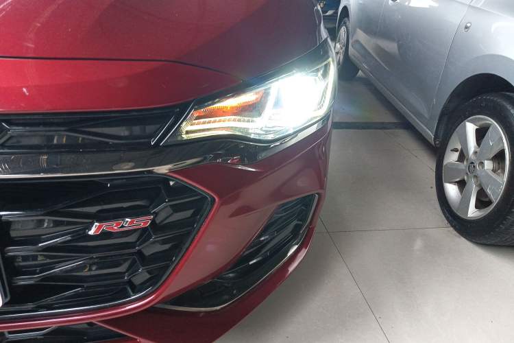 Used Chevrolet Monza 2019 RS 330T Automatic Comfort Edition China VI Standard Left Front Headlight