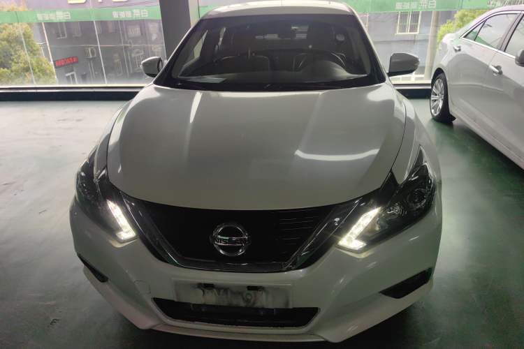 Used Nissan Teana 2016 Revised Version 2.0L XL Comfort Edition Front