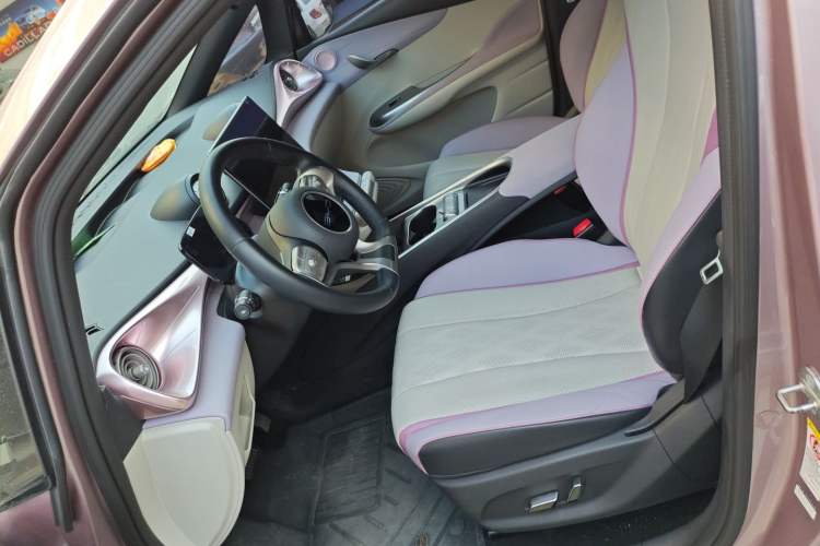 Used BYD Dolphin 2023 420 km Fashion Edition