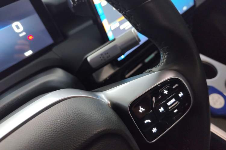 Used AION Y 2023 Plus 510 Smart Edition