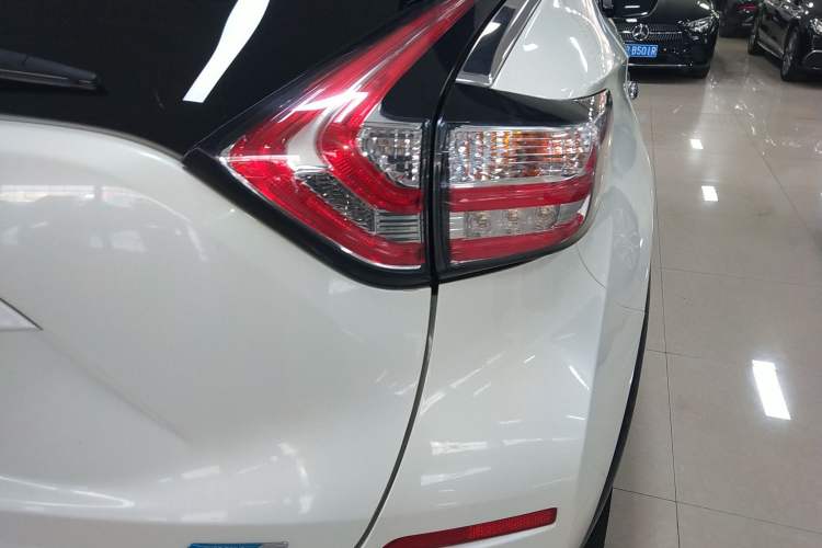 Used Nissan Murano 2017 2.5L XL Two-Wheel Drive Smart Edition