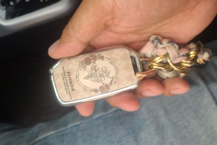 Used Kia kx1 Stonic 2021 1.4L CVT Fun & Sunroof Model Vehicle Key