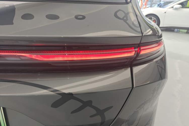 Used Nio ET5T 2024 75kWh Touring Right Rear Taillight