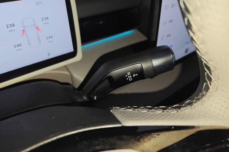 Used Geely Galaxy Galaxy 8 2025 130km EM-i Deluxe Edition