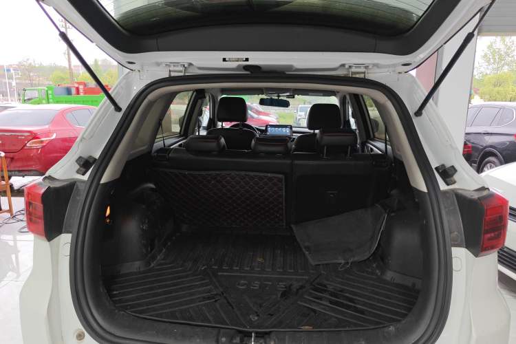 Used CHANGAN CS75 2018 280T Automatic Smart Edition China V Standard